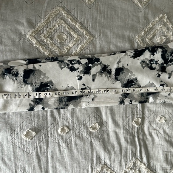 Balance Collection Ultra Soft Leggings Size Medium - Picture 3 of 4